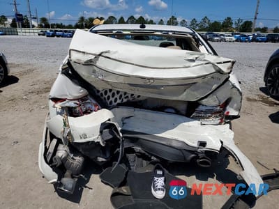 Zdjęcie 6 z 12 samochodu: 2014 MERCEDES-BENZ C 300 4MATIC VIN:WDDGF8AB1EA954887 - miniatura