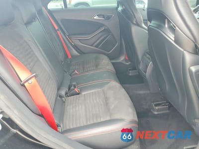 Zdjęcie 10 z 12 samochodu: 2014 MERCEDES-BENZ CLA 45 AMG VIN:WDDSJ5CB3EN090325 - miniatura