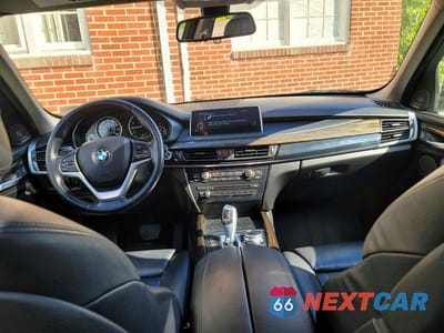 Zdjęcie 9 z 10 samochodu: 2016 BMW X5 XDRIVE35I VIN:5UXKR0C56G0P23396 - miniatura