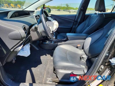 Zdjęcie 7 z 12 samochodu: 2022 TOYOTA PRIUS XLE AWD-E VIN:JTDL9MFU8N3033810 - miniatura