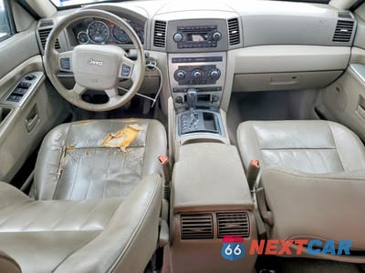 Zdjęcie 8 z 12 samochodu: 2007 JEEP GRAND CHEROKEE VIN:1J8GS48K17C534745 - miniatura