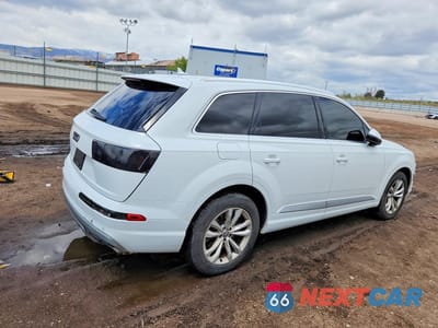 Trzecie zdjęcie samochodu z tyłu: 2017 AUDI Q7 PREMIUM VIN:WA1AAAF77HD008171 - miniatura