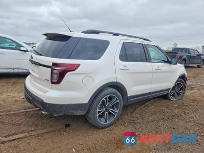 Trzecie zdjęcie samochodu z tyłu: 2015 FORD EXPLORER SPORT VIN:1FM5K8GT0FGB88559 - miniatura