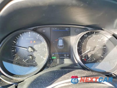 Zdjęcie 9 z 12 samochodu: 2019 NISSAN ROGUE SV VIN:JN8AT2MV8KW393764 - miniatura