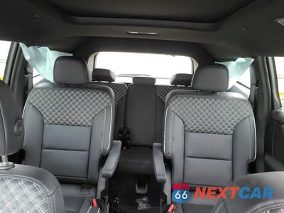 Zdjęcie 10 z 14 samochodu: 2024 GMC ACADIA DENALI VIN:1GKENLKS9RJ216027 - miniatura