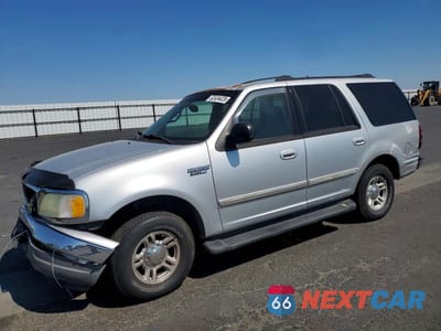 2001 FORD EXPEDITION XLT 1FMRU15W41LA02876 - główne zdjęcie licytacji z USA - miniatura