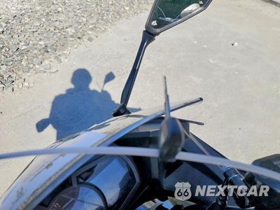 Zdjęcie 8 z 9 samochodu: 2019 KAWASAKI EX400 VIN:JKAEXKH17KDA39493 - miniatura