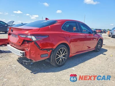 Trzecie zdjęcie samochodu z tyłu: 2023 TOYOTA CAMRY VIN:4T1G11AK6PU174896 - miniatura