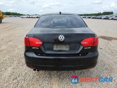 Zdjęcie 6 z 12 samochodu: 2013 VOLKSWAGEN JETTA SE VIN:3VWDX7AJ3DM425533 - miniatura