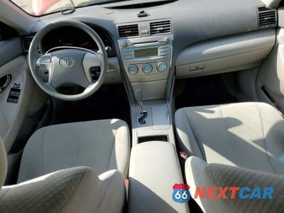 Zdjęcie 8 z 12 samochodu: 2009 TOYOTA CAMRY LE VIN:4T4BE46K99R061087 - miniatura