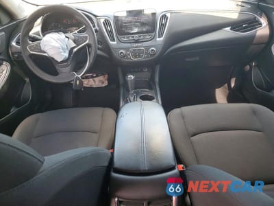 Zdjęcie 8 z 12 samochodu: 2020 CHEVROLET MALIBU LT VIN:1G1ZD5ST5LF034820 - miniatura