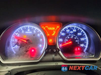 Zdjęcie 9 z 12 samochodu: 2015 NISSAN VERSA NOTE S PLUS VIN:3N1CE2CP5FL427384 - miniatura