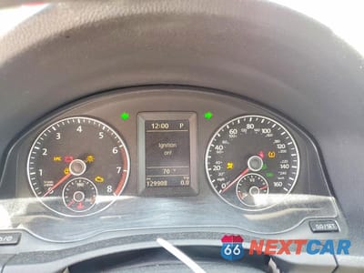 Zdjęcie 9 z 12 samochodu: 2014 VOLKSWAGEN EOS KOMFORT VIN:WVWBW8AH8EV002082 - miniatura