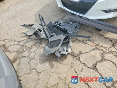 Zdjęcie 12 z 13 samochodu: 2021 BMW M550XI VIN:WBA13BK03MCF11162 - miniatura