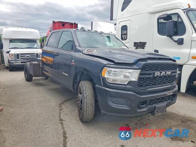 Czwarte zdjęcie samochodu z boku: 2021 RAM 3500 VIN:3C7WRTCLXMG604151 - miniatura