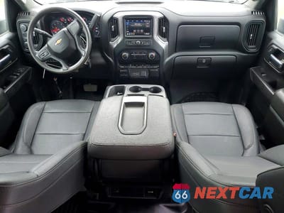 Zdjęcie 8 z 13 samochodu: 2022 CHEVROLET SILVERADO K3500 VIN:1GB4YSEY8NF290999 - miniatura