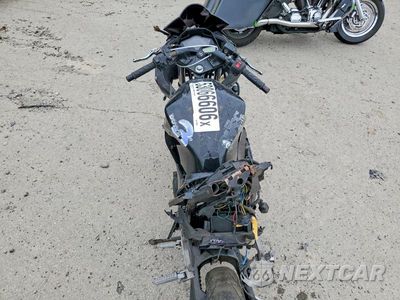 Zdjęcie 6 z 9 samochodu: 2013 KAWASAKI EX300 A VIN:JKAEX8A18DDA04039 - miniatura