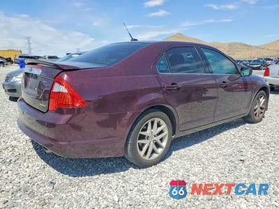 Trzecie zdjęcie samochodu z tyłu: 2011 FORD FUSION VIN:3FAHP0JG8BR230923 - miniatura