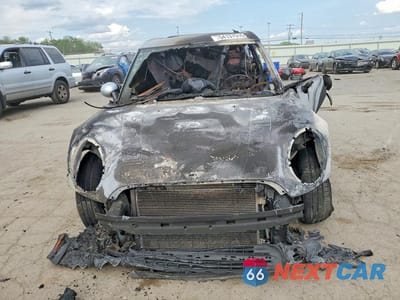 Piąte zdjęcie samochodu w środku: 2014 MINI COOPER CLUBMAN VIN:WMWZF3C59ET493503 - miniatura