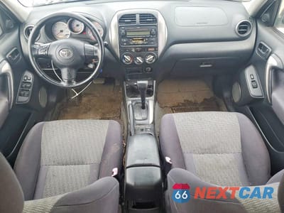 Zdjęcie 8 z 12 samochodu: 2005 TOYOTA RAV4 BASE VIN:JTEHD20V750057491 - miniatura