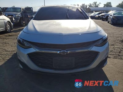 Piąte zdjęcie samochodu w środku: 2022 CHEVROLET MALIBU LT VIN:1G1ZD5ST2NF170843 - miniatura