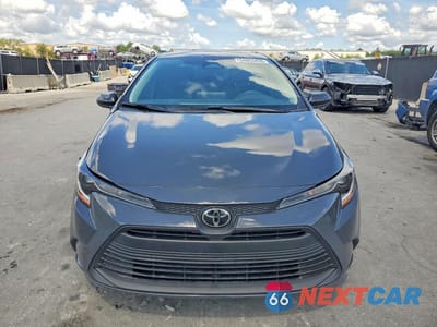 Piąte zdjęcie samochodu w środku: 2025 TOYOTA COROLLA LE VIN:5YFB4MDE8SP330553 - miniatura