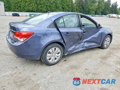 Trzecie zdjęcie samochodu z tyłu: 2013 CHEVROLET CRUZE LS VIN:1G1PA5SG5D7260340 - miniatura