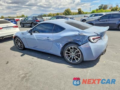 Drugie zdjęcie samochodu z przodu: 2018 TOYOTA 86 BASE VIN:JF1ZNAA12J8700858 - miniatura