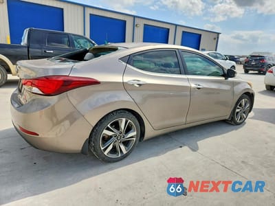 Trzecie zdjęcie samochodu z tyłu: 2014 HYUNDAI ELANTRA LIMITED VIN:5NPDH4AE2EH529665 - miniatura