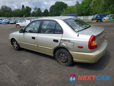 Drugie zdjęcie samochodu z przodu: 2002 HYUNDAI ACCENT GL VIN:KMHCG45C42U389901 - miniatura