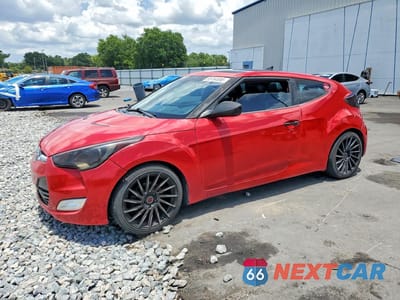 2013 HYUNDAI VELOSTER BASE KMHTC6AD6DU122297 - główne zdjęcie licytacji z USA - miniatura