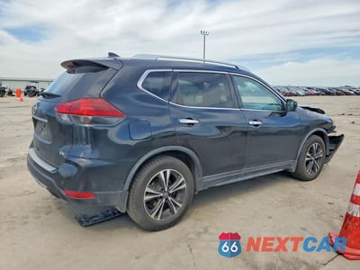Trzecie zdjęcie samochodu z tyłu: 2019 NISSAN ROGUE SV VIN:JN8AT2MT4KW268940 - miniatura
