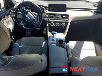 Zdjęcie 8 z 13 samochodu: 2023 GENESIS G70 3.3T STANDARD VIN:KMTG54TE9PU123489 - miniatura