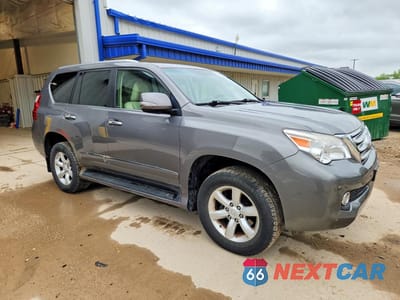 Czwarte zdjęcie samochodu z boku: 2012 LEXUS GX 460 VIN:JTJBM7FX1C5041011 - miniatura