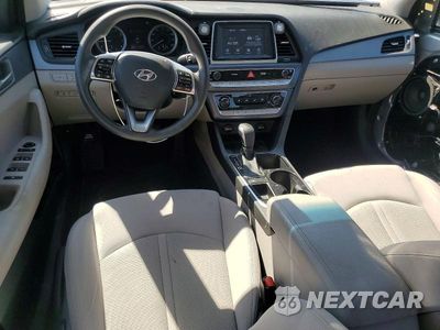 Zdjęcie 8 z 12 samochodu: 2018 HYUNDAI SONATA SE VIN:5NPE24AF1JH695569 - miniatura