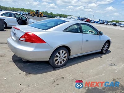 Trzecie zdjęcie samochodu z tyłu: 2007 HONDA ACCORD EX VIN:1HGCM82687A001002 - miniatura