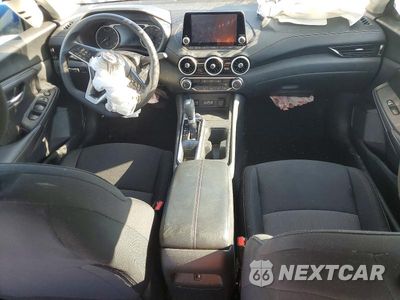Zdjęcie 8 z 12 samochodu: 2025 NISSAN SENTRA SV VIN:3N1AB8CV4SY240426 - miniatura