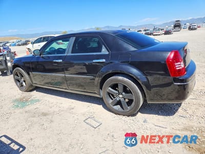 Drugie zdjęcie samochodu z przodu: 2010 CHRYSLER 300 TOURING VIN:2C3CA5CV4AH185587 - miniatura