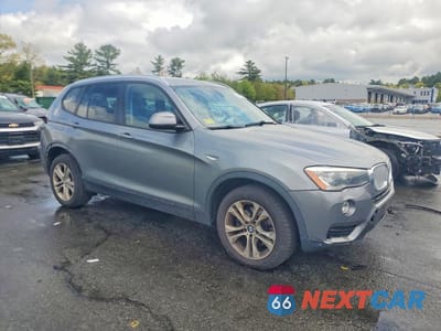 Czwarte zdjęcie samochodu z boku: 2015 BMW X3 XDRIVE35I VIN:5UXWX7C59F0K31895 - miniatura