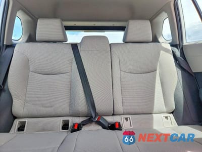 Zdjęcie 10 z 13 samochodu: 2024 TOYOTA COROLLA CROSS L VIN:7MUAAAAG4RV108446 - miniatura