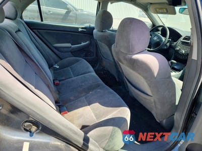 Zdjęcie 11 z 14 samochodu: 2004 HONDA ACCORD EX VIN:1HGCM56634A043520 - miniatura