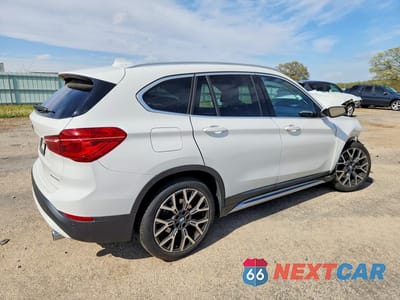 Trzecie zdjęcie samochodu z tyłu: 2021 BMW X1 SDRIVE28I VIN:WBXJG7C01M5S25589 - miniatura