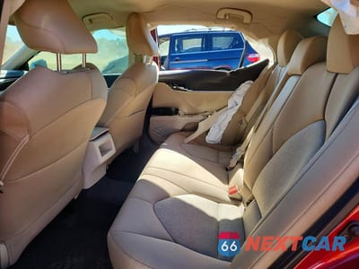 Zdjęcie 10 z 13 samochodu: 2020 TOYOTA CAMRY LE VIN:4T1C11AK4LU382073 - miniatura