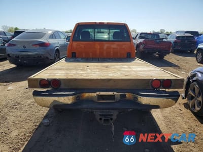 Zdjęcie 6 z 12 samochodu: 2003 GMC NEW SIERRA C2500 VIN:1GTGC24UX3Z312793 - miniatura