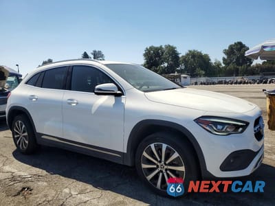 Czwarte zdjęcie samochodu z boku: 2023 MERCEDES-BENZ GLA 250 VIN:W1N4N4GBXPJ512542 - miniatura