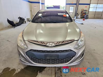 Piąte zdjęcie samochodu w środku: 2013 HYUNDAI SONATA HYBRID VIN:KMHEC4A43DA064826 - miniatura