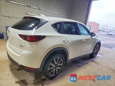 Trzecie zdjęcie samochodu z tyłu: 2018 MAZDA CX-5 TOURING VIN:JM3KFBCM8J0353256 - miniatura