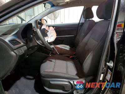 Zdjęcie 7 z 13 samochodu: 2018 HYUNDAI ACCENT SEL VIN:3KPC24A33JE017973 - miniatura