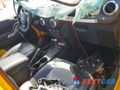 Zdjęcie 8 z 13 samochodu: 2015 JEEP WRANGLER UNLIMITED RUBICON VIN:1C4BJWFG9FL566243 - miniatura