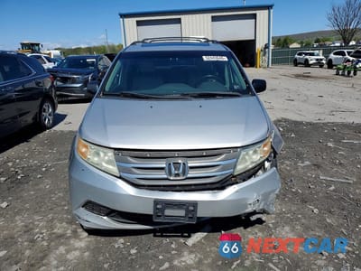 Piąte zdjęcie samochodu w środku: 2013 HONDA ODYSSEY VIN:5FNRL5H61DB018387 - miniatura